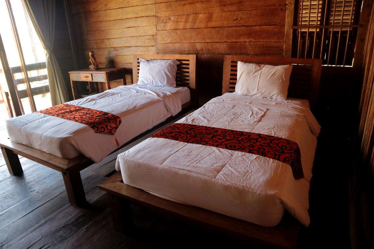 Готель Premier Surf Camp Чангу Екстер'єр фото